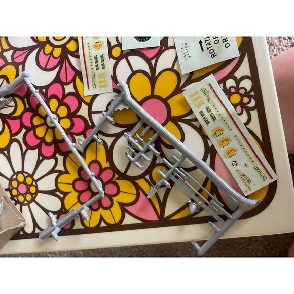 Palmer 1:32 '37 Chevy Custom Convertible Vintage Model Car Kit 252 39 - Picture 7 of 16